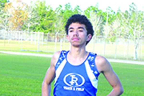Adam Olalde is the first Interlachen High boys runner to qualify for the Region 2-2A championship meet since Dustin Higgins in 2018. (MARK BLUMENTHAL / Palatka Daily News)