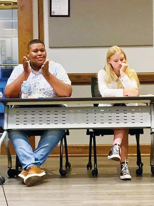 High school students share their thoughts about school policies with Putnam County School District Superintendent Rick Surrency.