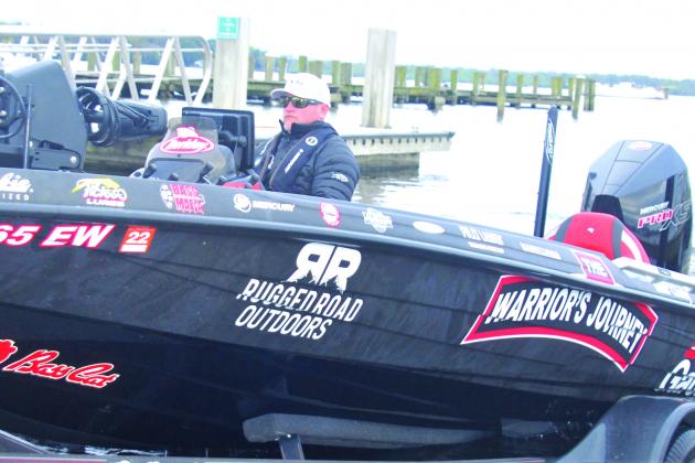  Bassmaster Elite competitor Hank Cherry comes in after a long day of scouting at the Palatka City Dock on Monday. (GREG WALKER / Daily News correspondent)