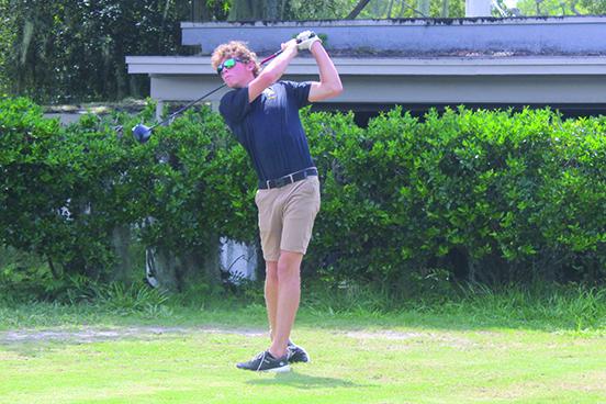 Palatka’s Cayden Annis shot a 44 in his team’s tri-match with Menendez and Peniel Baptist Academy on Monday. (MARK BLUMENTHAL / Palatka Daily News)
