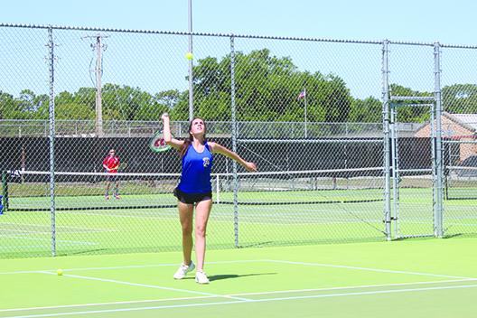 Palatka’s Elle Herrington was a winner at second singles and second doubles in the girls tennis team’s win over Bradford Tuesday. (MARK BLUMENTHAL / Palatka Daily News)