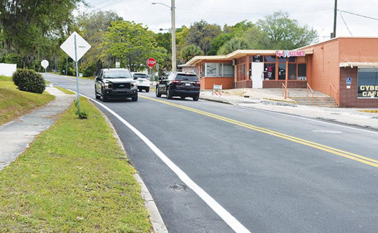 File photo – Vehicles travel near the intersection of St. Johns and Moseley avenues in Palatka.