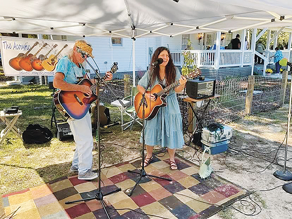 Photo submitted by Meri-lin Piantanida – Musicians perform during the seventh annual Florahome Fall Festival on Saturday.