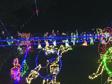 A Bostwick resident is continuing his annual Christmas light show.