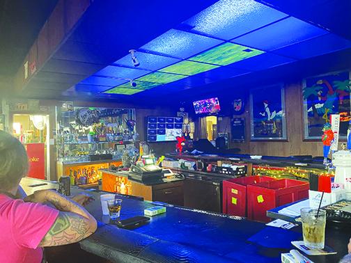 Dean’s Still Lounge & Packing Store is one of mnay bars around the area closing its doors after Gov. Ron DeSantis ordered all Florida bars and nightclubs shut down for 30 days to slow the spread of coronavirus.