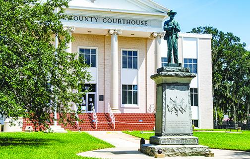 The Confederate monument at the Putnam County Courthouse in Palatka stands barricade-free Friday.