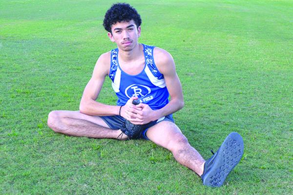 Interlachen’s Adam Olalde finished 18th overall and fourth among non-team qualifiers at the District 5-2A meet to qualify for Saturday’s Region 2-2A meet, which he now won’t compete in. (MARK BLUMENTHAL / Palatka Daily News)