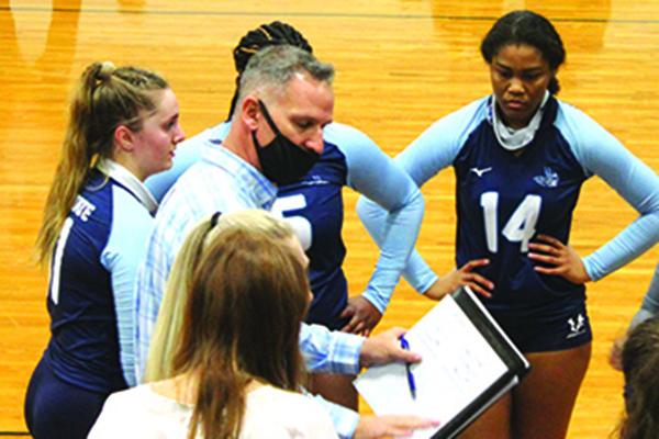 The St. Johns River State College volleyball team under coach Matt Cohen is off to a 5-0 start. (MARK BLUMENTHAL / Palatka Daily News)