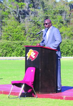 Former Florida State University teammate and Seminole radio analyst William "Bar None" Floyd tells stories about Clarence "Pooh Bear" Williams during the Florida State days. (MARK BLUMENTHAL / Palatka Daily News)