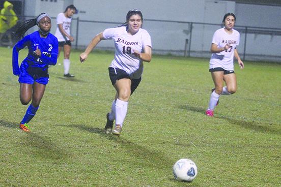 Palatka’s Ymira Passmore (left) and Crescent City’s Vivian Sotelo are two of the players each team will be relying on with their experience this coming season. (MARK BLUMENTHAL / Palatka Daily News)