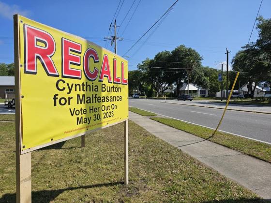 Courtesy of Recall Crescent City Florida. Signs put up ahead of the recall election against Commissioner Cynthia Burton that were paid for by Lake Como resident Jim Hammond. 