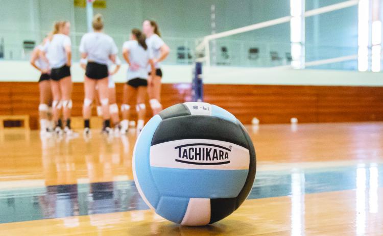 St. Johns River State College volleyball's team practices. (FRAN RUCHALSKI / Palatka Daily News)