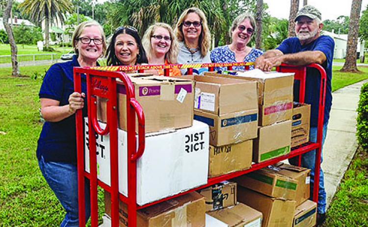 St. Johns River State College faculty, staff and students take part in Viking Days of Service.
