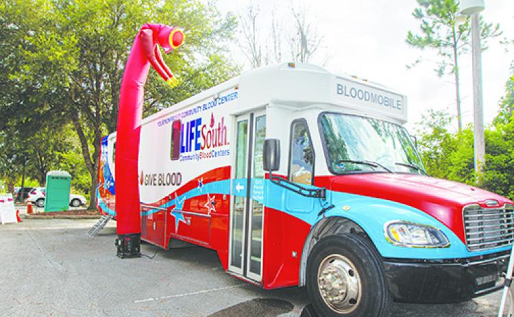 The LifeSouth Community Centers Bloodmobile