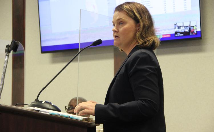 Autumn Martinage, the director of planning for the consulting firm AE Engineering, presents the results of a recent study at Thursday's Palatka City Commission meeting.