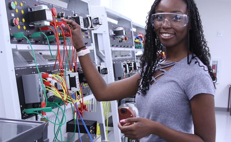 A student participates in a workforce training program hosted recently by St. Johns River State College.