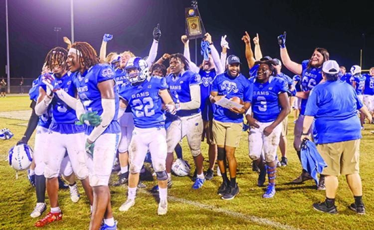 Joyous Interlachen players come off the field after winning the Sunshine State Athletic League Atlantic Division title against Jacksonville Paxon. (RITA FULLERTON / Special to the Daily News)