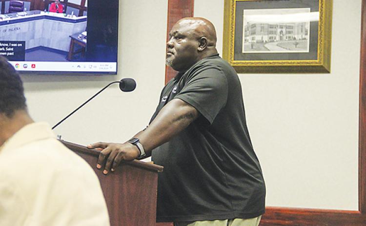 SARAH CAVACINI/Palatka Daily News – Community Affairs Department Director Eddie Cutwright tells Palatka commissioners Thursday that Family, Friendly, Funday organizers are scaling down park gatherings.